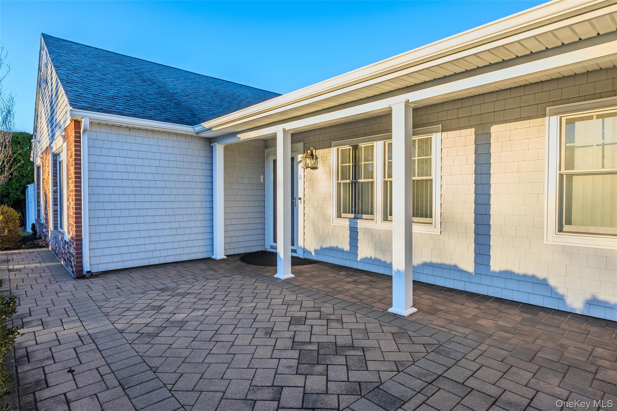 6 Hillview Court, Commack, NY 11725