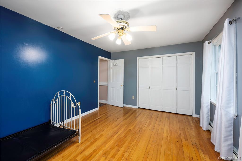 17 Stonegate Drive, Hyde Park, NY 12538