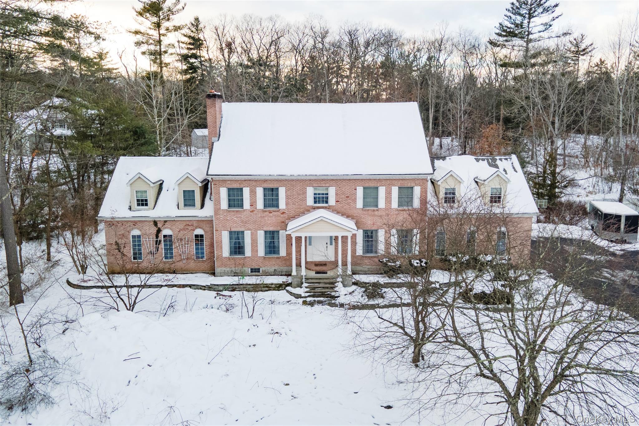 17 Stonegate Drive, Hyde Park, NY 12538