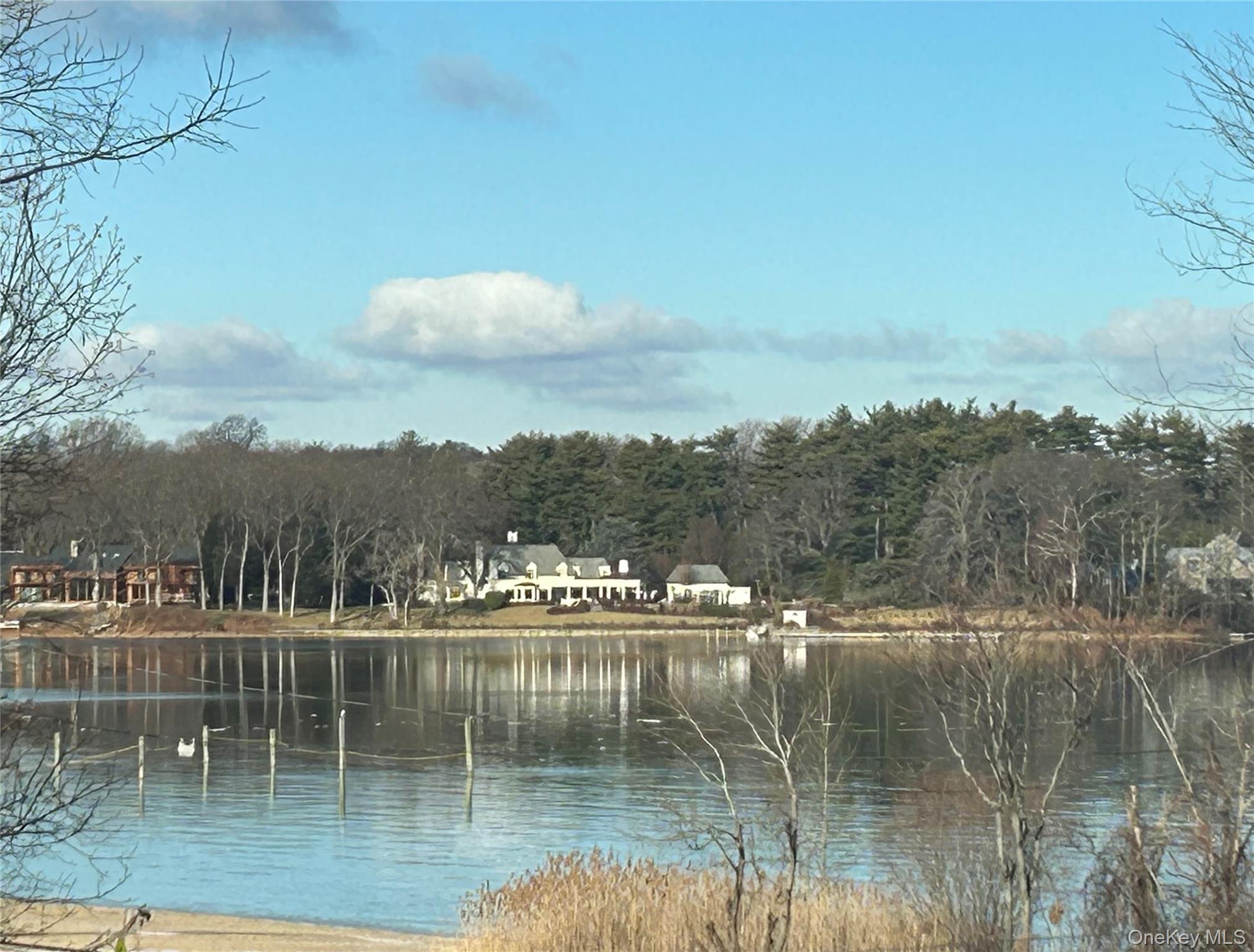 7 Landing Road, Huntington, NY 11743