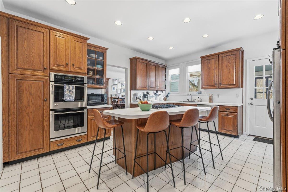 102 Sea Cliff Avenue, Sea Cliff, NY 11579