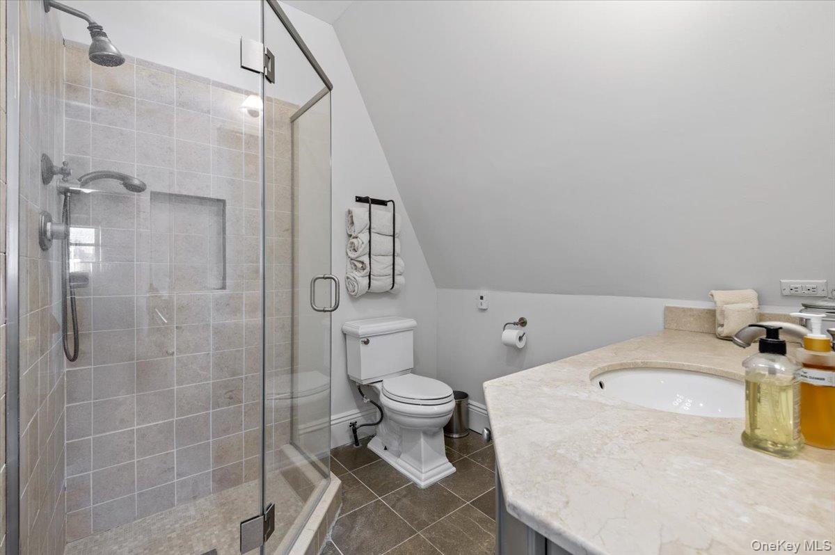 102 Sea Cliff Avenue, Sea Cliff, NY 11579