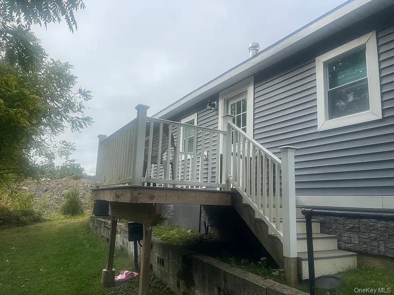 8 Hideaway Lane # 4, Marlboro, NY 12542