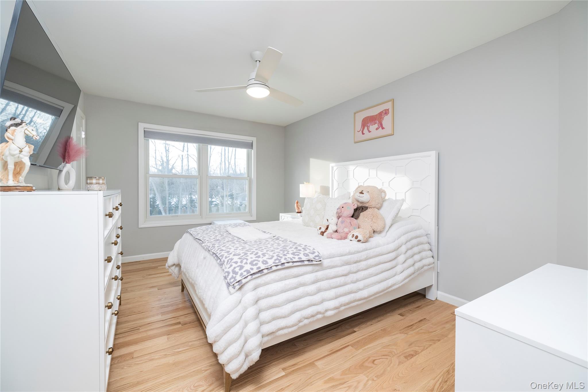 9 Shaw Lane, East Moriches, NY 11940