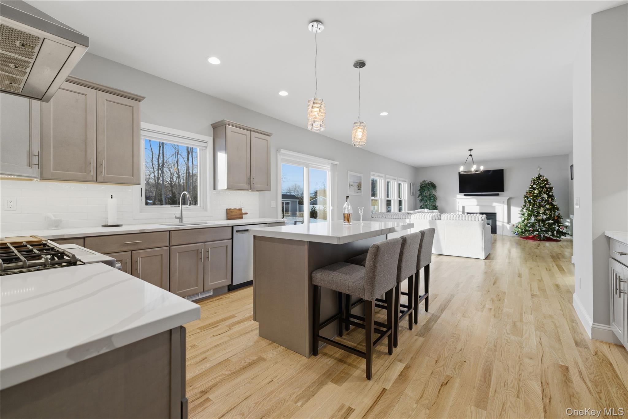 9 Shaw Lane, East Moriches, NY 11940