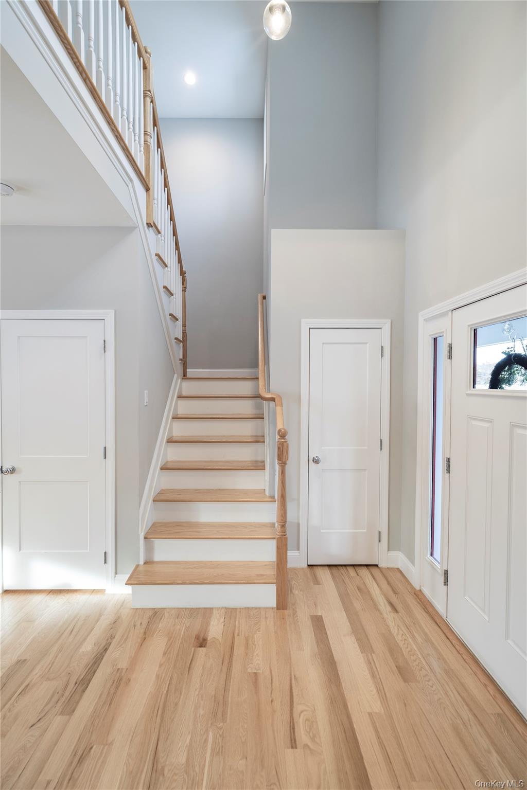 9 Shaw Lane, East Moriches, NY 11940