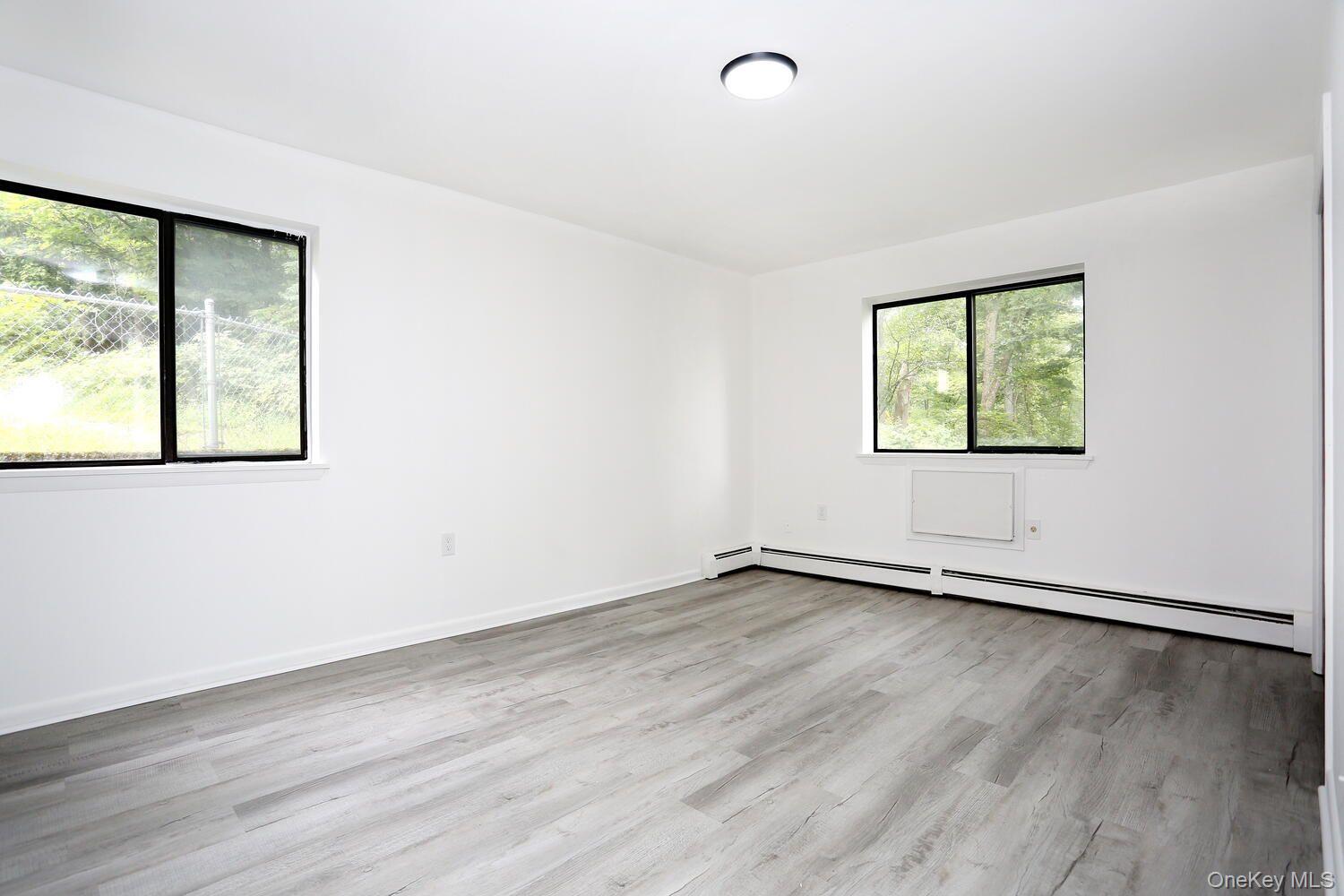 366 Concord Lane, Middletown, NY 10940