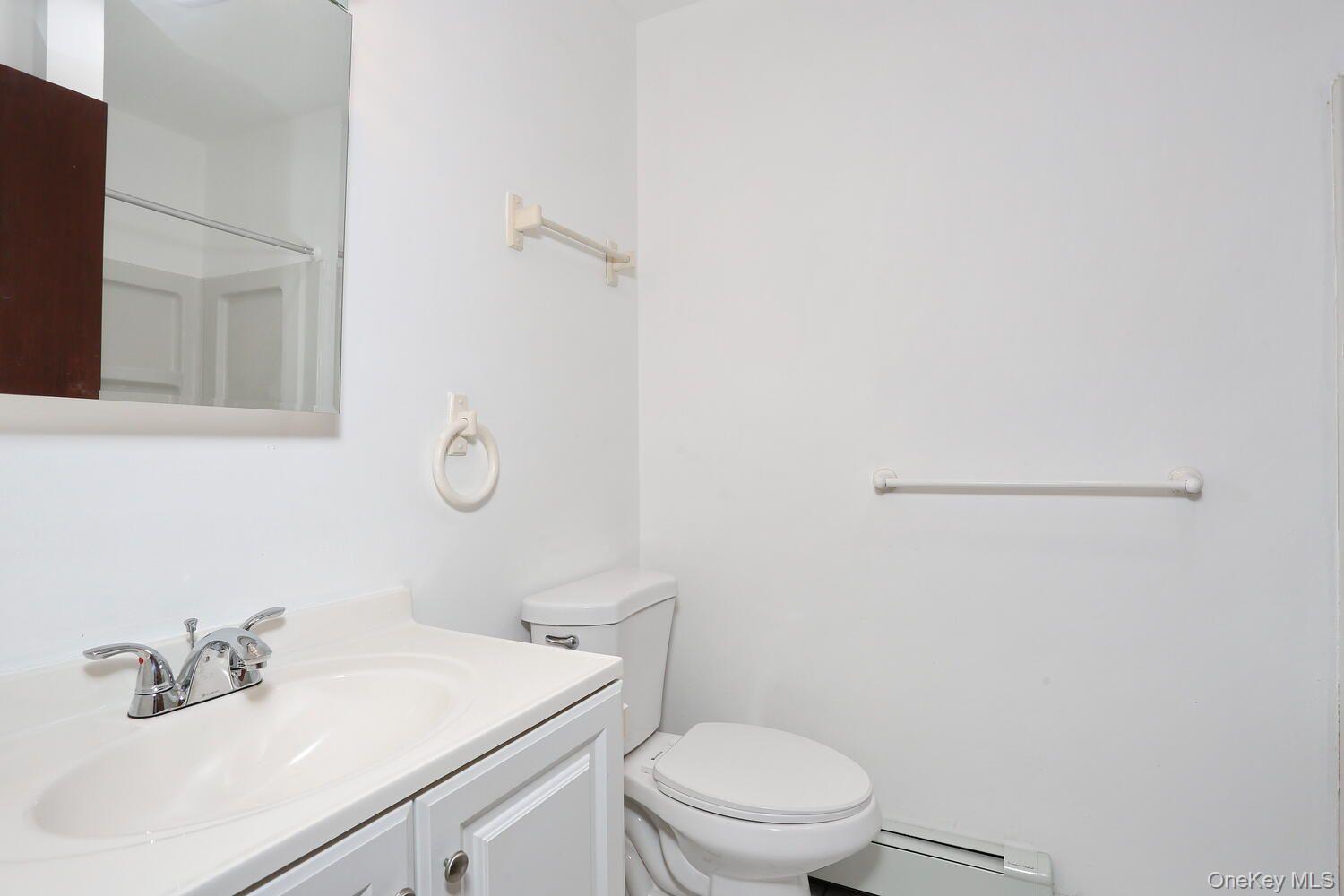 366 Concord Lane, Middletown, NY 10940