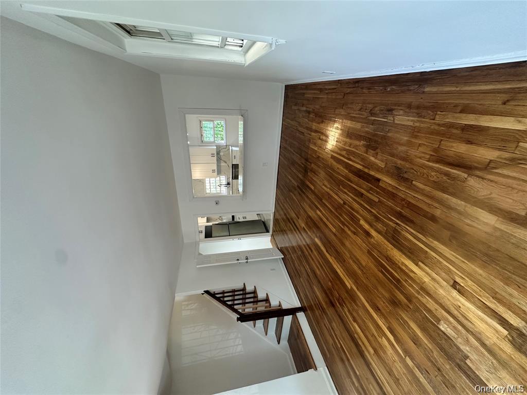 1045 E 228th Street, Bronx, NY 10466