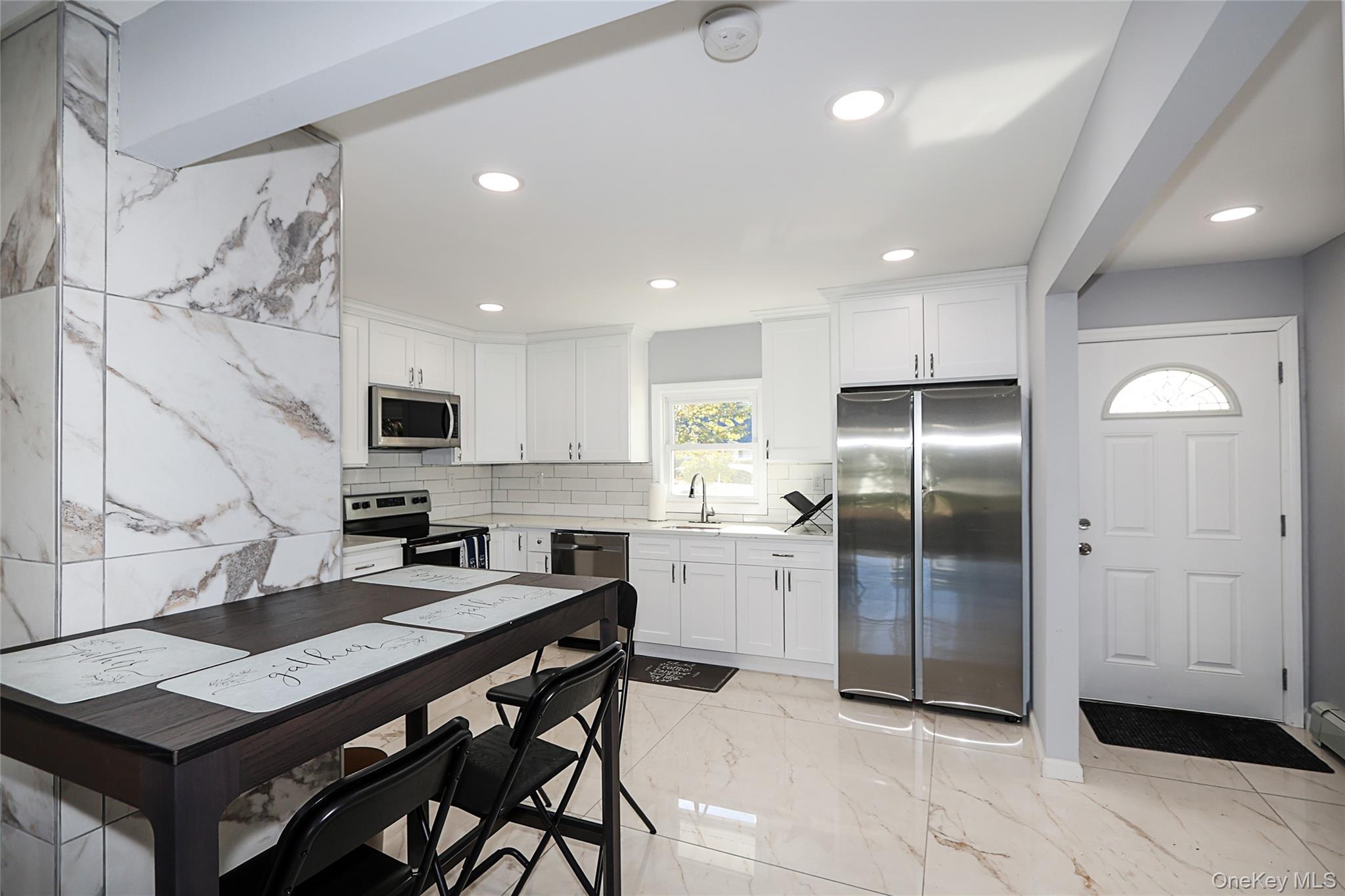 17 Windmill Lane, Levittown, NY 11756