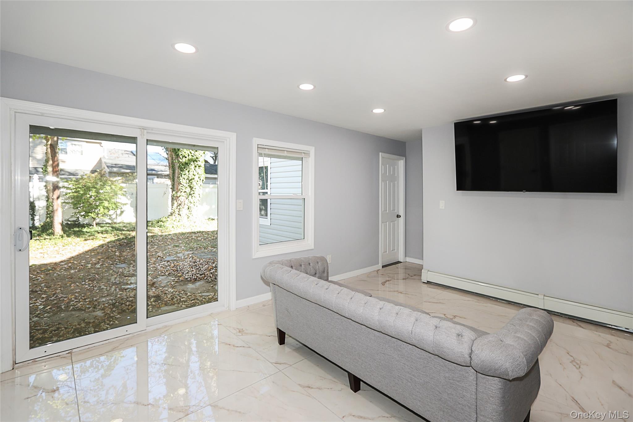 17 Windmill Lane, Levittown, NY 11756