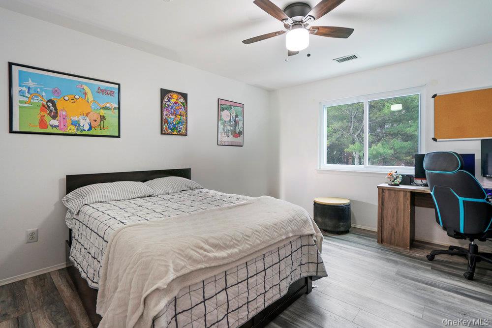 824 Birchwood Park Drive, Middle Island, NY 11953