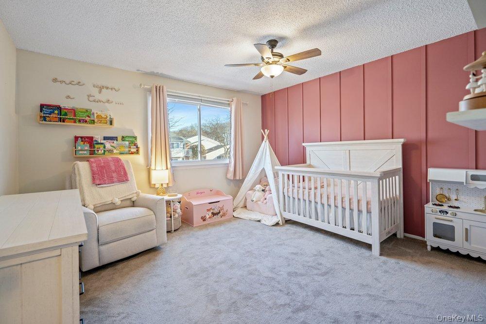 210 Springmeadow Drive # C, Holbrook, NY 11741