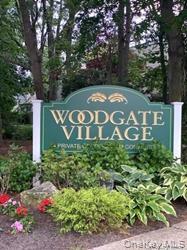 210 Springmeadow Drive # C, Holbrook, NY 11741