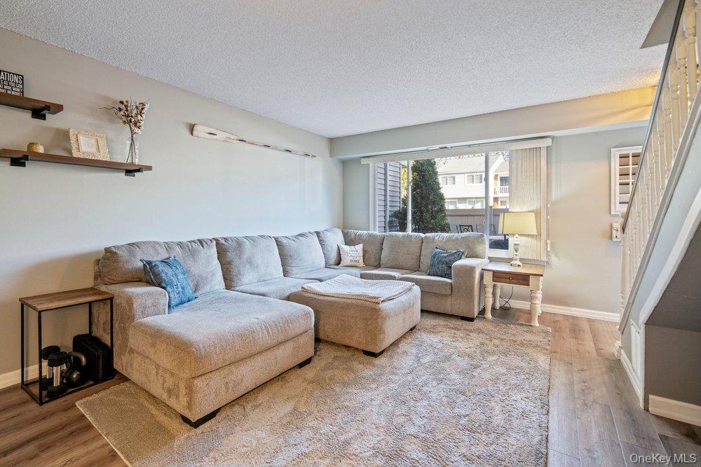 210 Springmeadow Drive # C, Holbrook, NY 11741