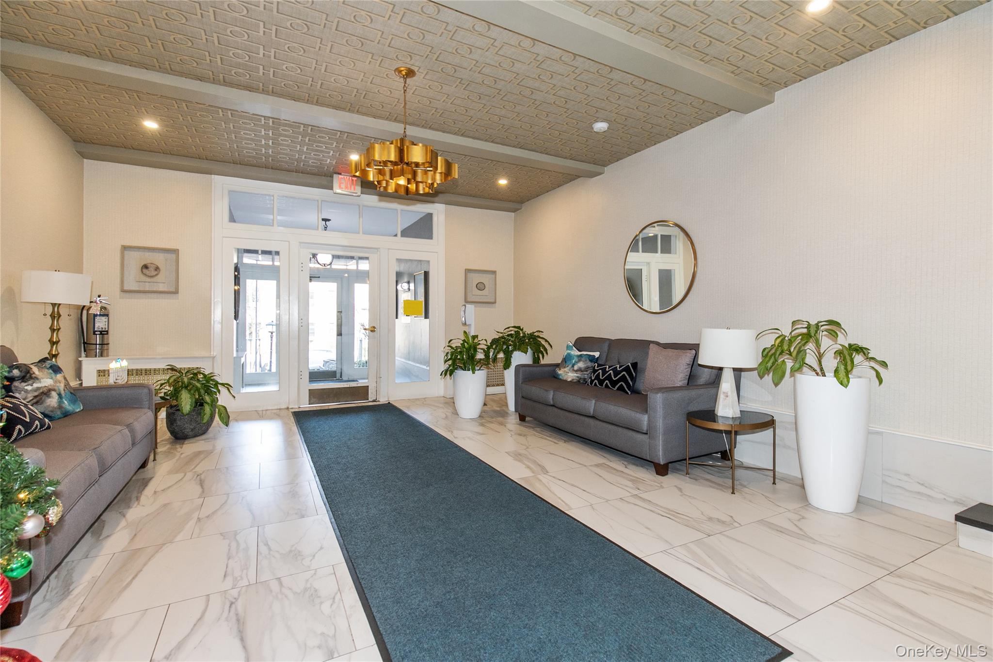 90 SCHENCK Avenue # 3P, Great Neck, NY 11021