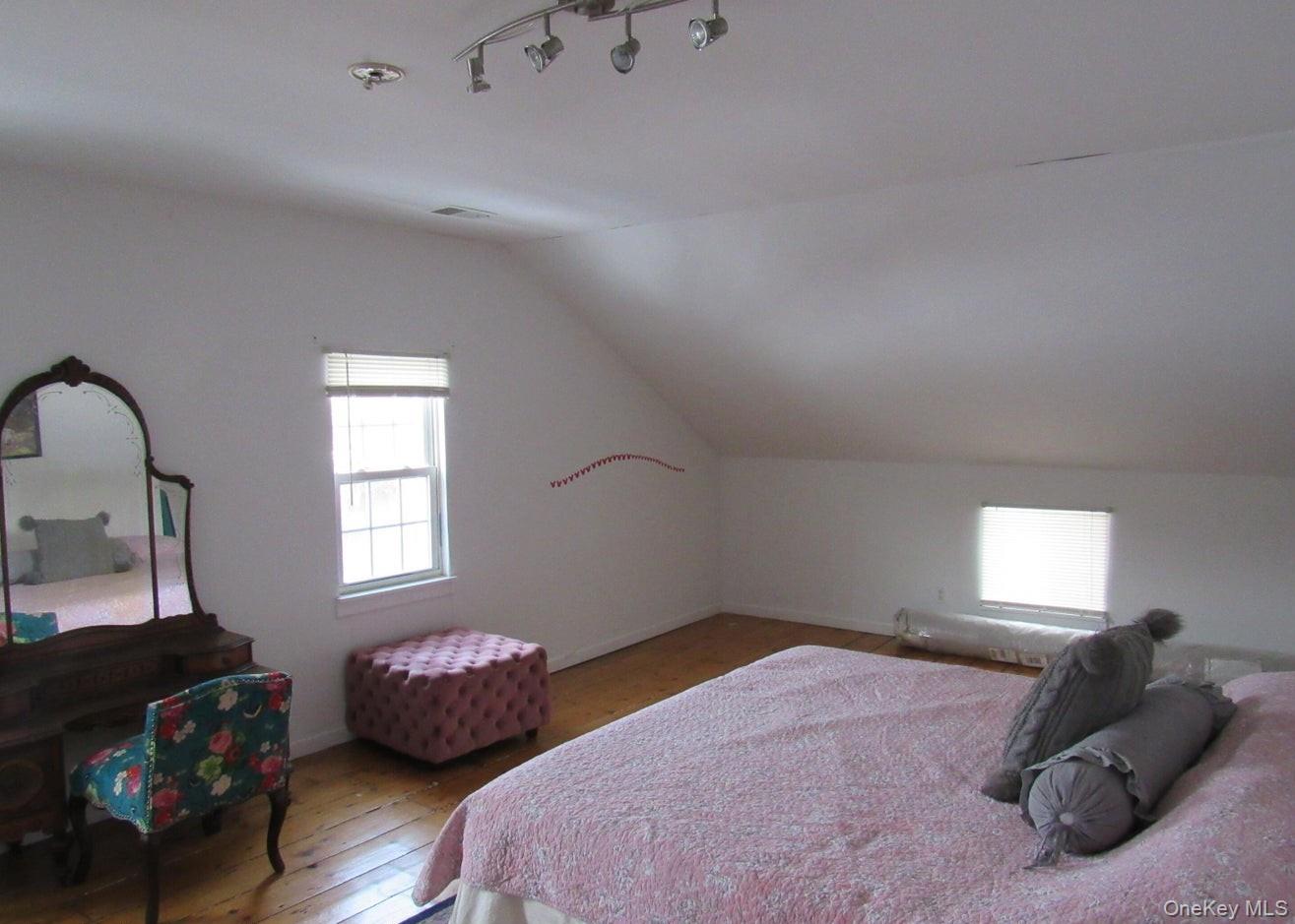 19 Old Post Road, Esopus, NY 12429