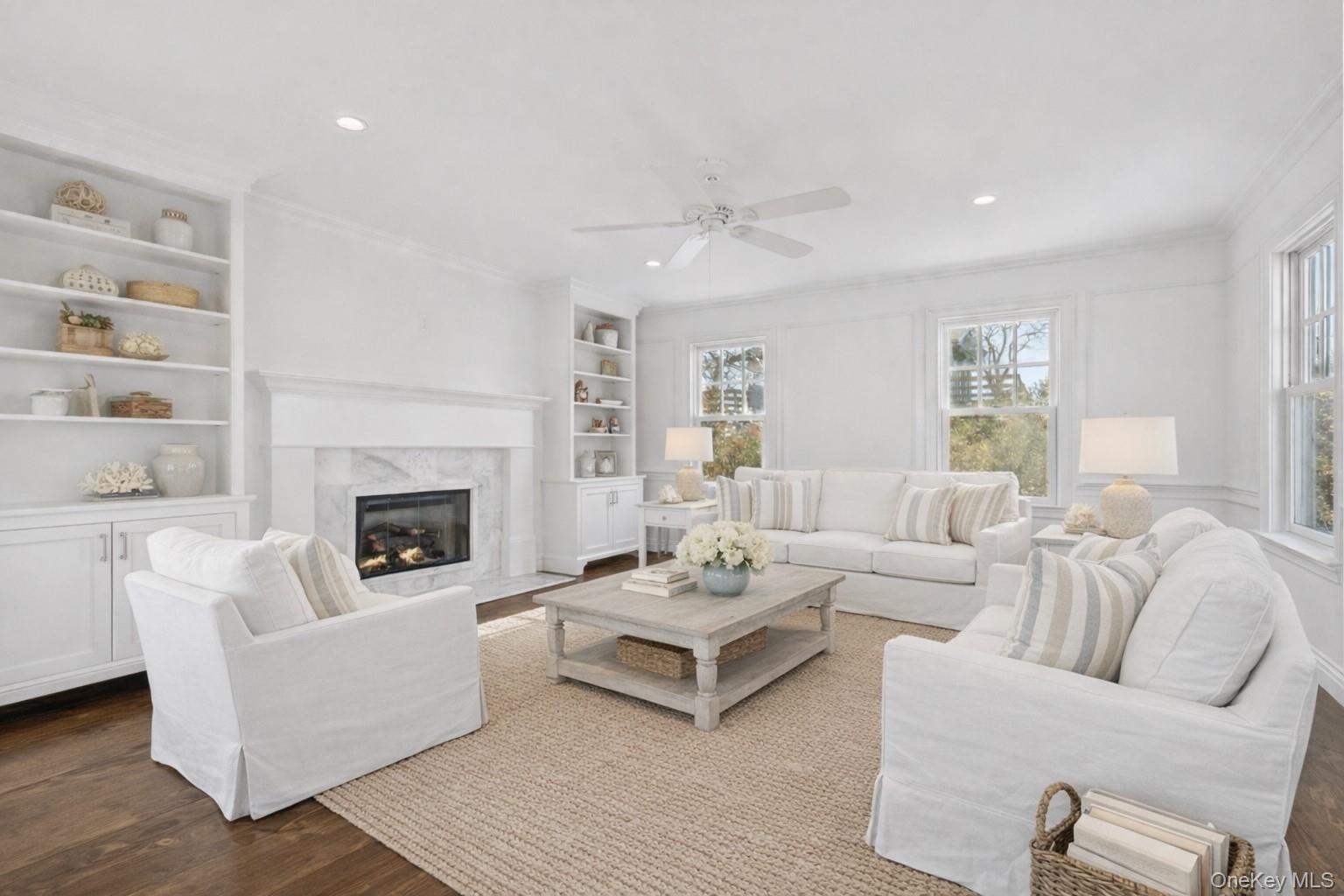 81 Foster Avenue, Hampton Bays, NY 11946