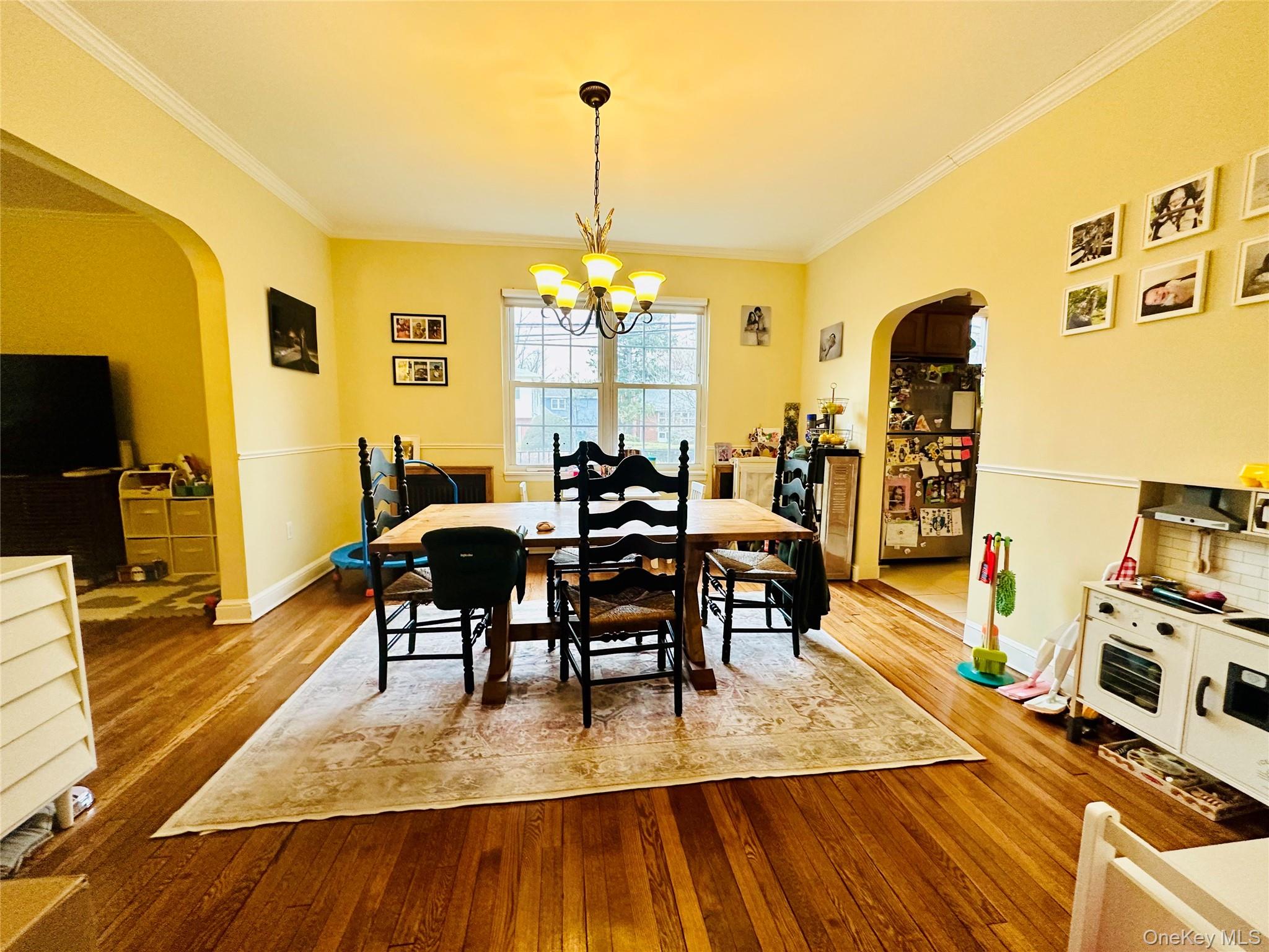 231 Manorhaven Boulevard, Port Washington, NY 11050