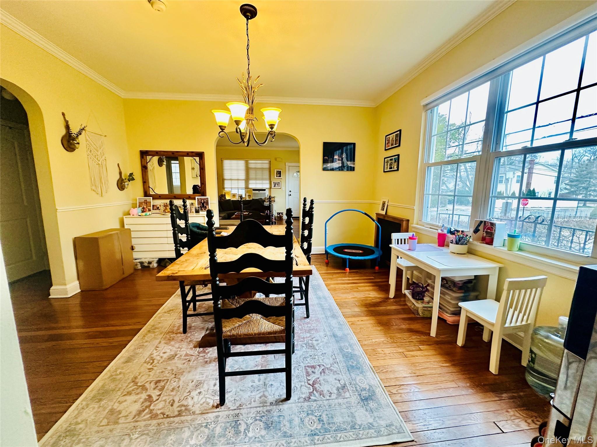 231 Manorhaven Boulevard, Port Washington, NY 11050