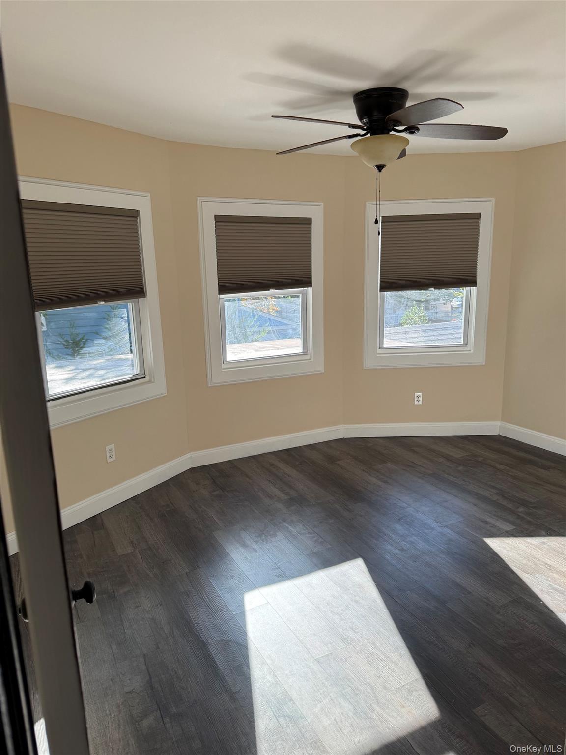 164 Sterling Place, Amityville, NY 11701