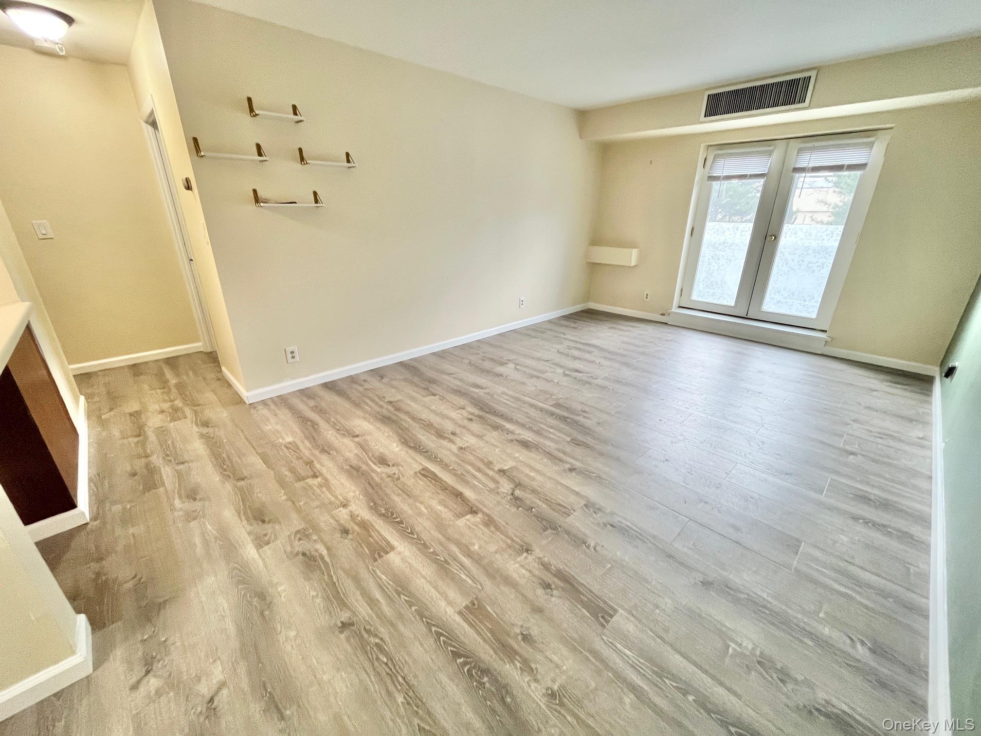 501 N Barry Avenue # 1K, Mamaroneck, NY 10543