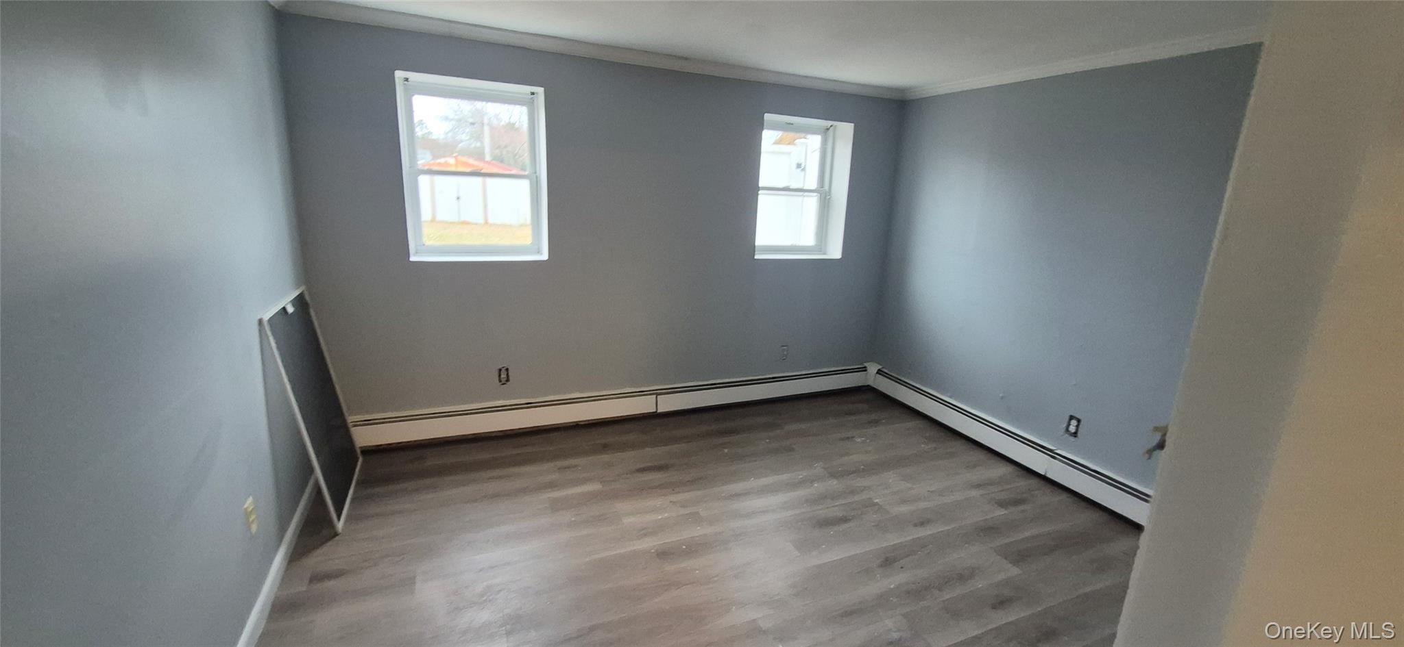 East Islip, NY 11730