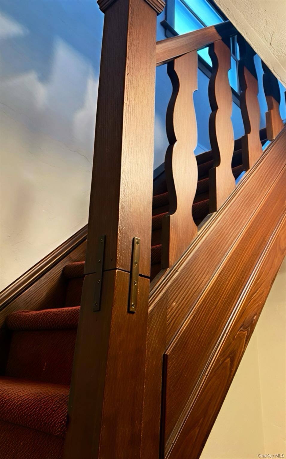 7717 82nd Street, Glendale, NY 11385