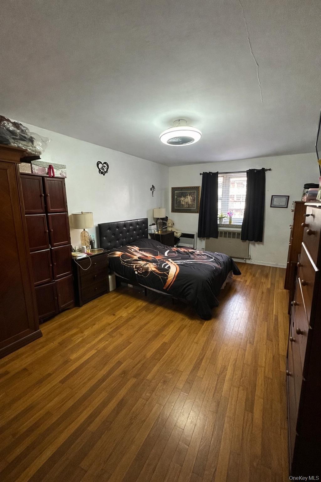 153-25 88th Street # 3G, Howard Beach, NY 11414