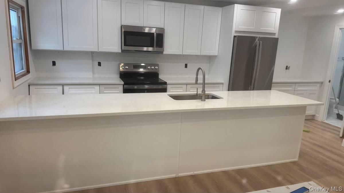 19 Henning Drive # 1, Montrose, NY 10548