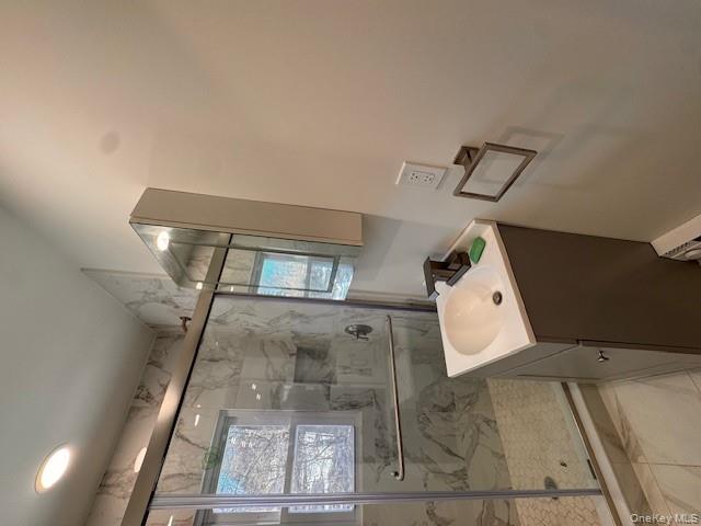 19 Henning Drive # 1, Montrose, NY 10548