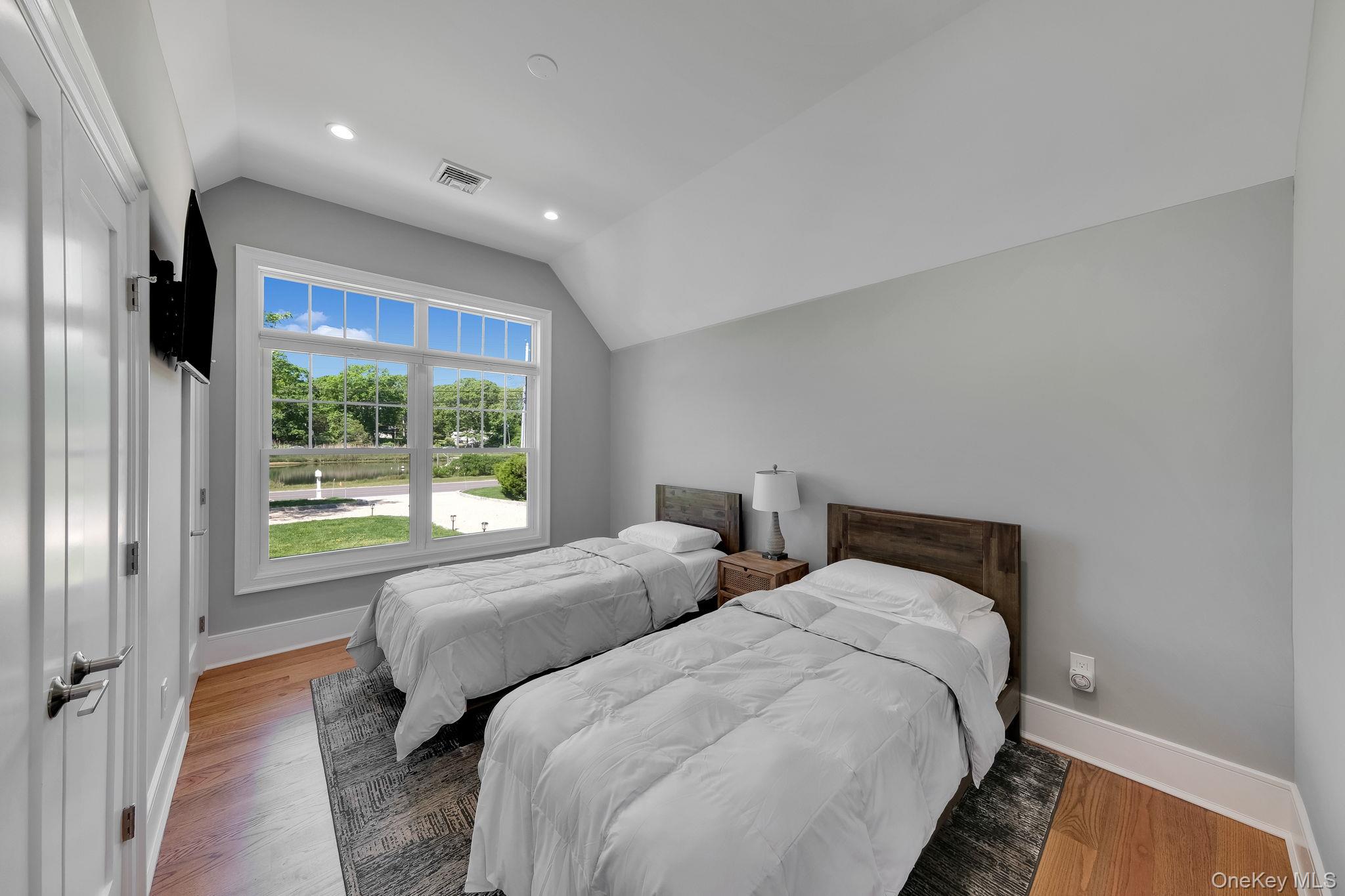 5415 Skunk Lane, Cutchogue, NY 11935