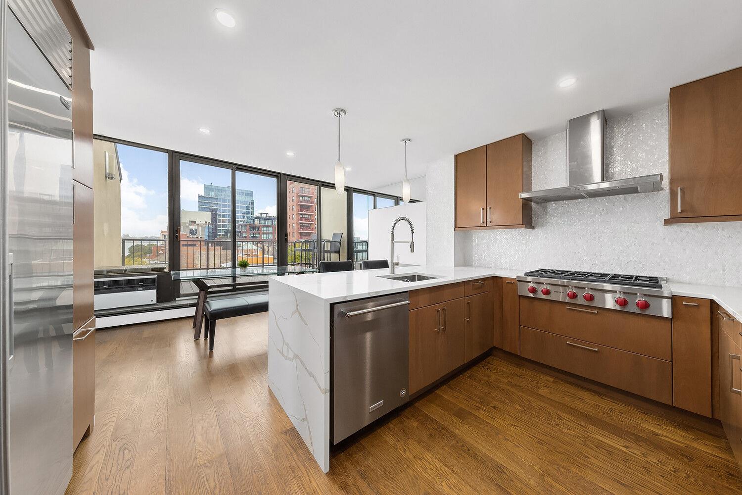 130 BARROW Street # PH20, New York (Manhattan), NY 10014