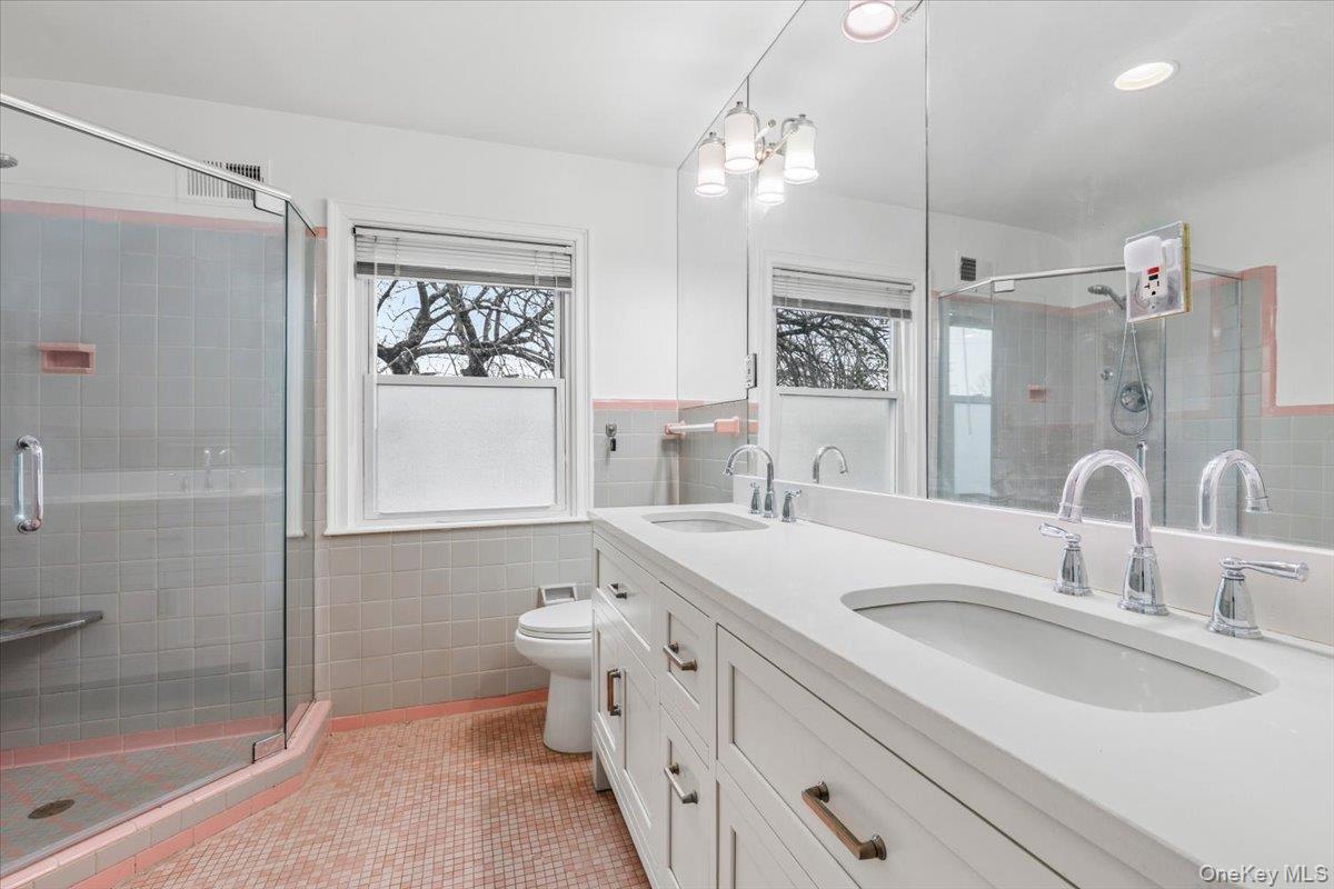 55 Del Rey Drive, Mount Vernon, NY 10552