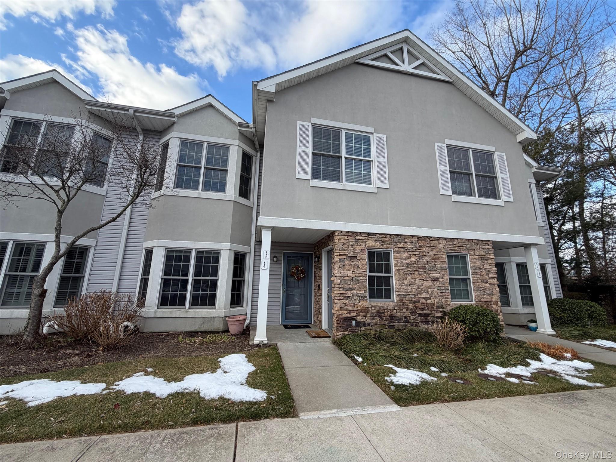 117 Pond View Drive, Port Washington, NY 11050