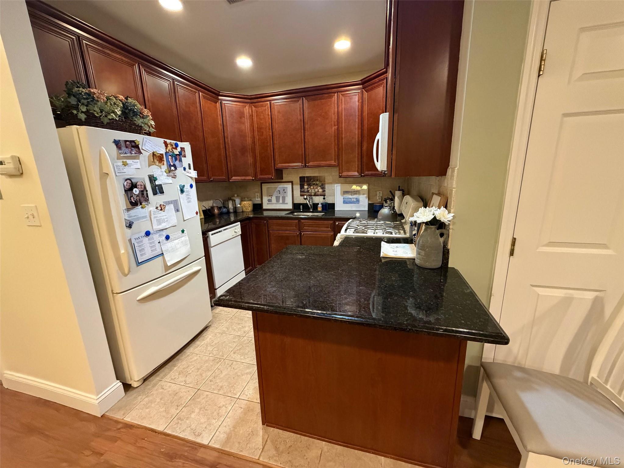 117 Pond View Drive, Port Washington, NY 11050