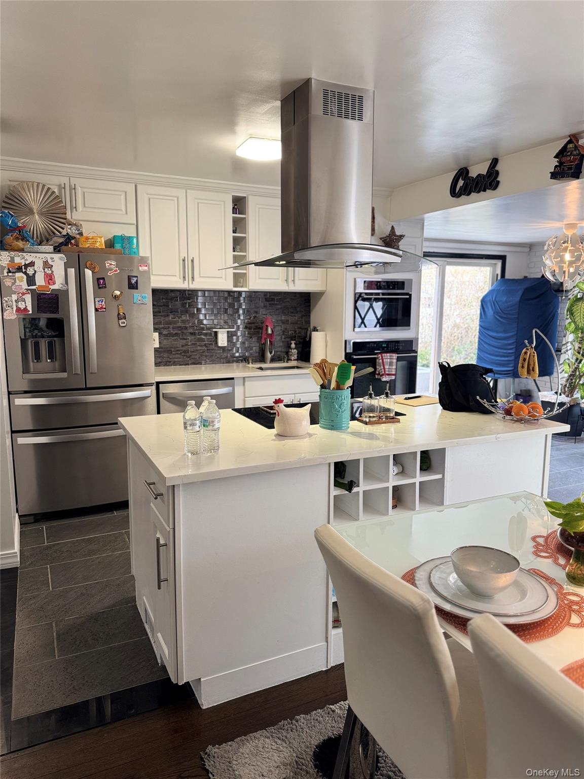 573 Martin Road, Franklin Square, NY 11010