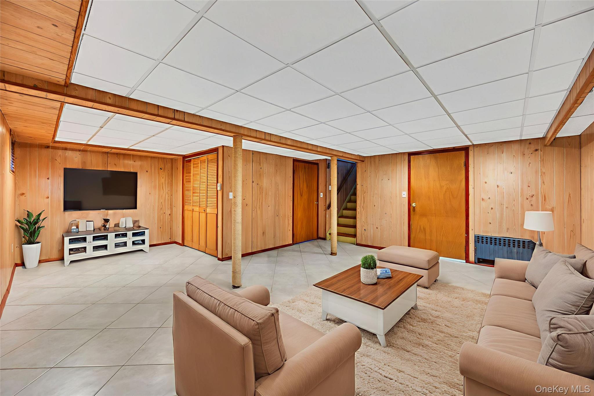 2585 Oceanside Road, Oceanside, NY 11572