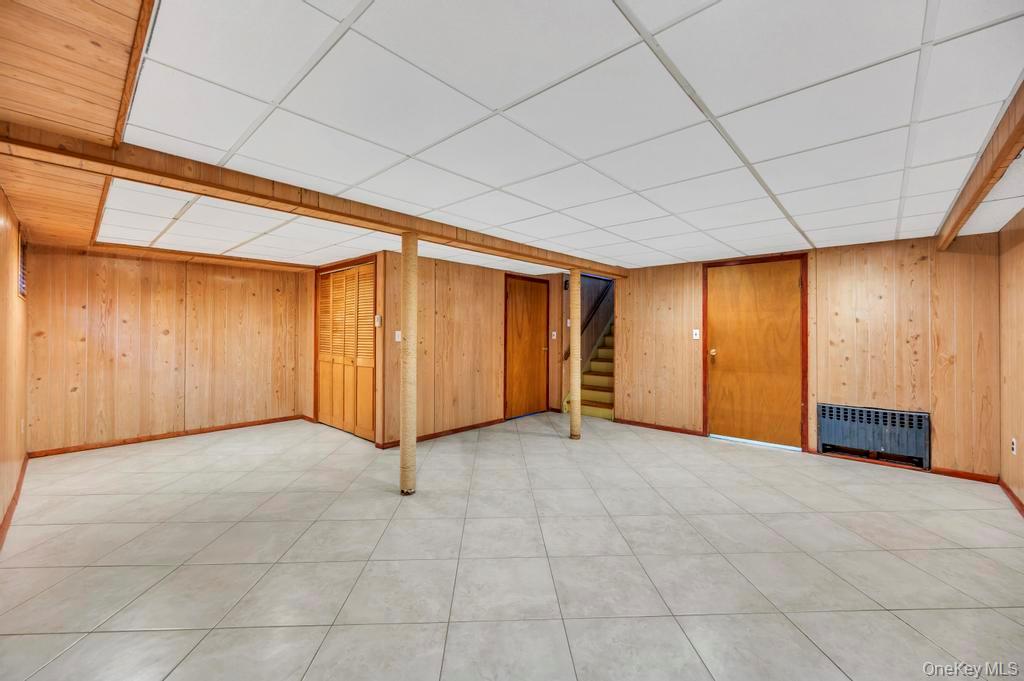 2585 Oceanside Road, Oceanside, NY 11572