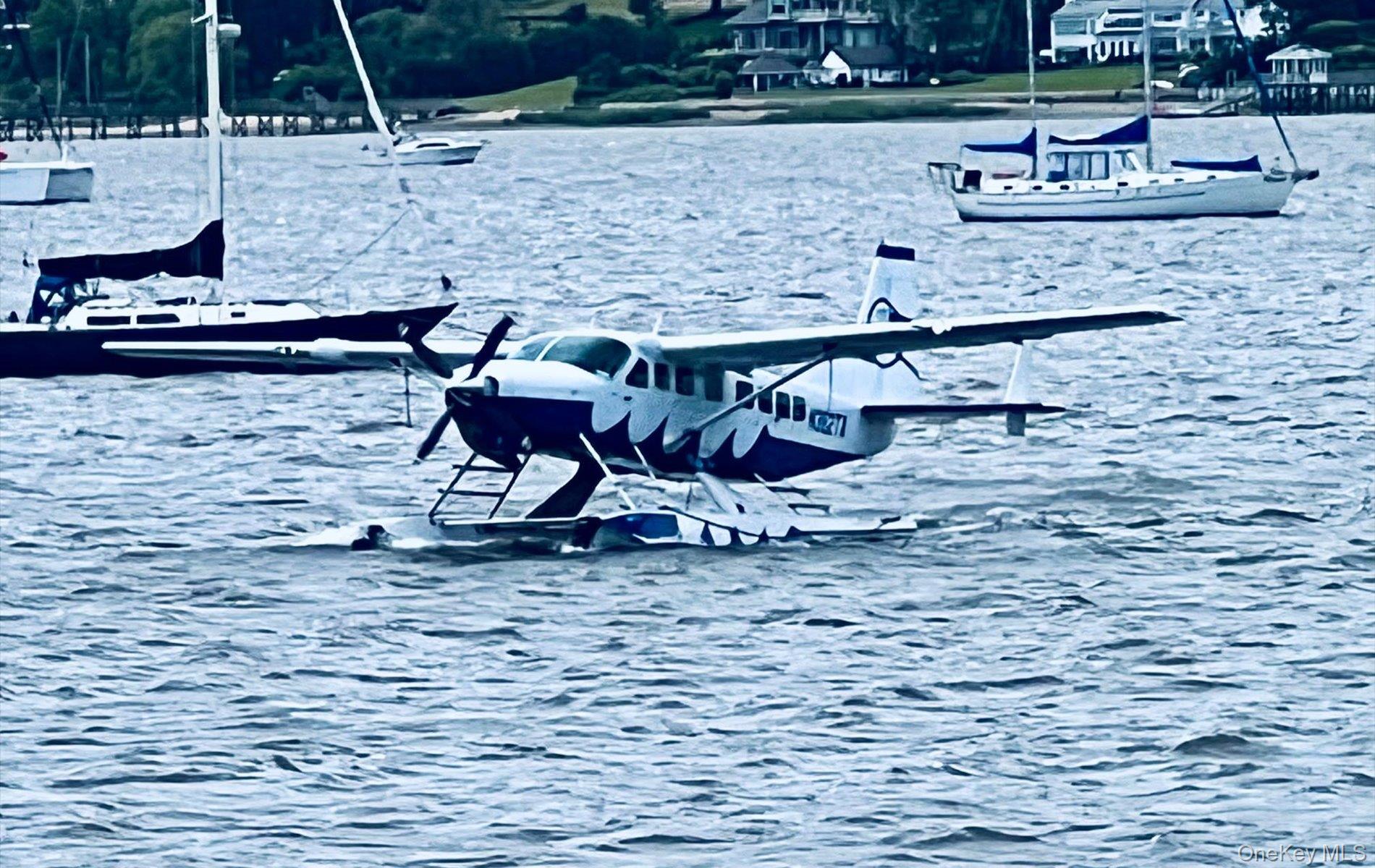 1 Toms Point Lane # 6J, Port Washington, NY 11050