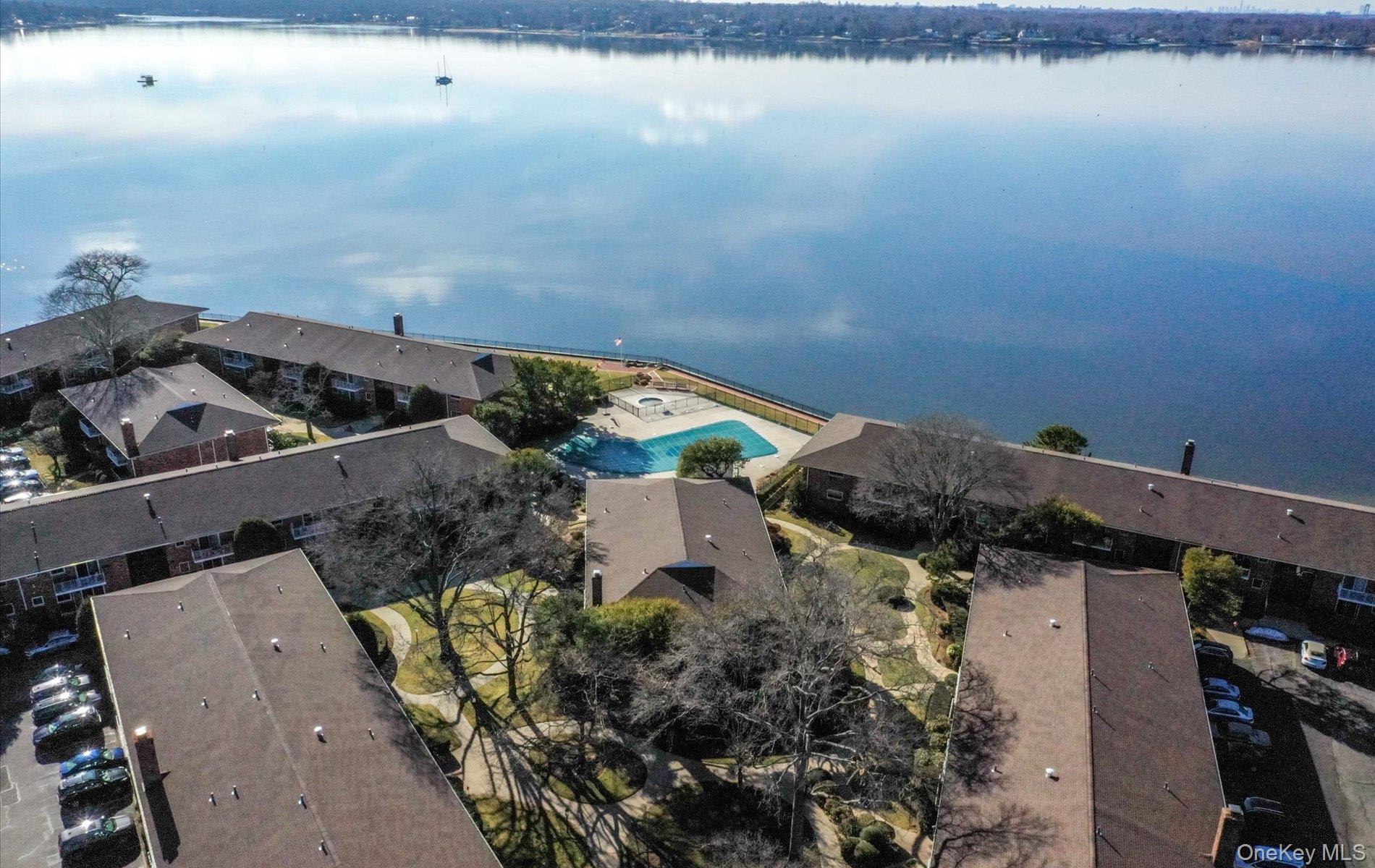 1 Toms Point Lane # 6J, Port Washington, NY 11050