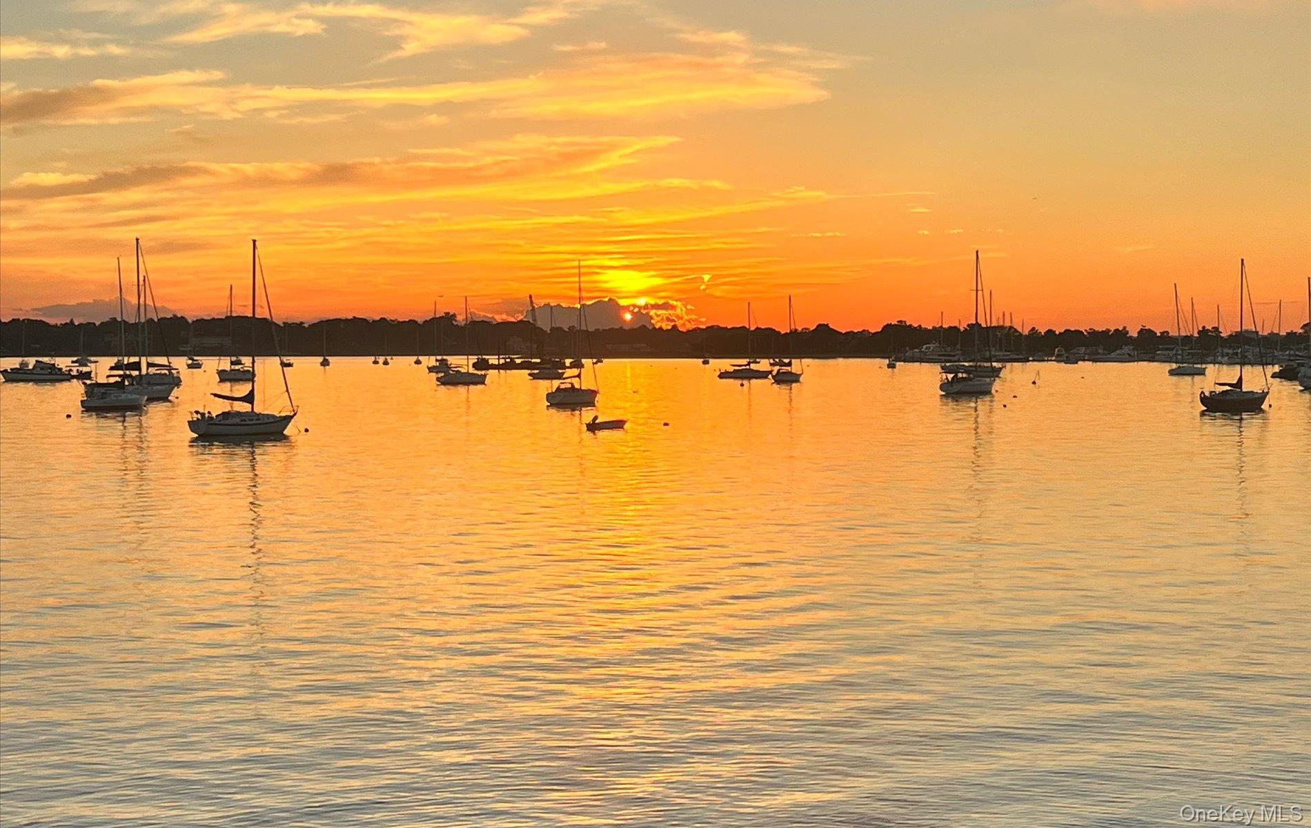 1 Toms Point Lane # 6J, Port Washington, NY 11050