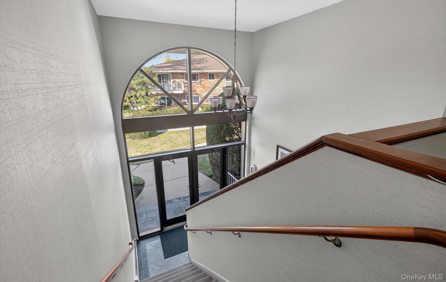 1 Toms Point Lane # 6J, Port Washington, NY 11050