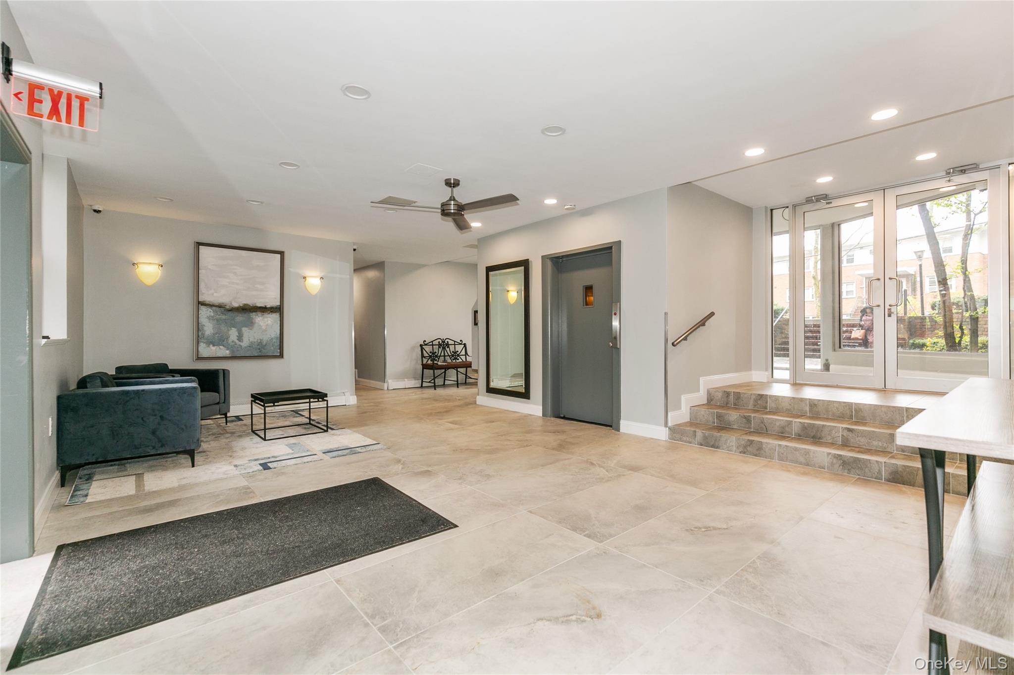 195 S Middle Neck Road # 2 H, Great Neck, NY 11021