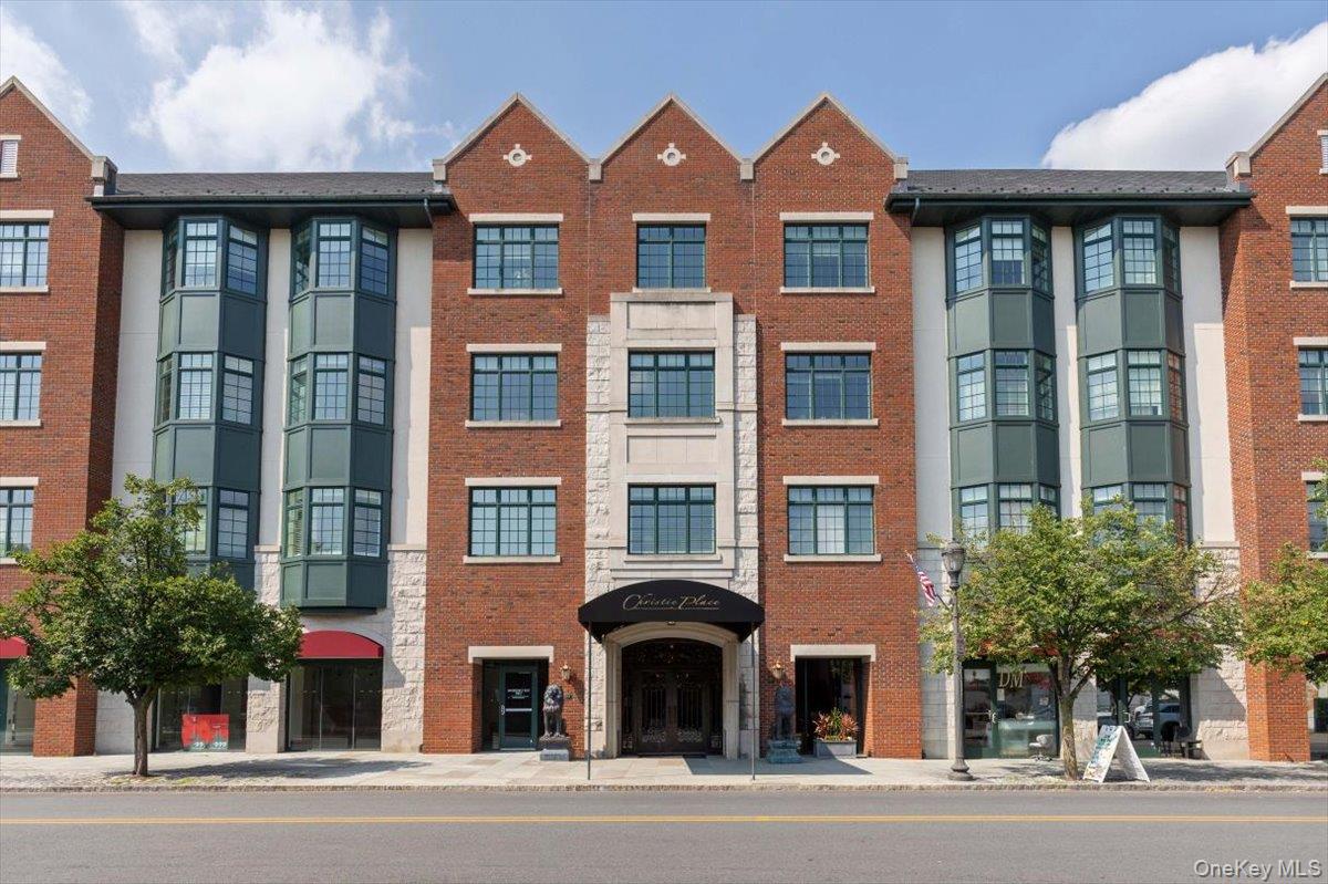1 Christie Place # 402E, Scarsdale, NY 10583