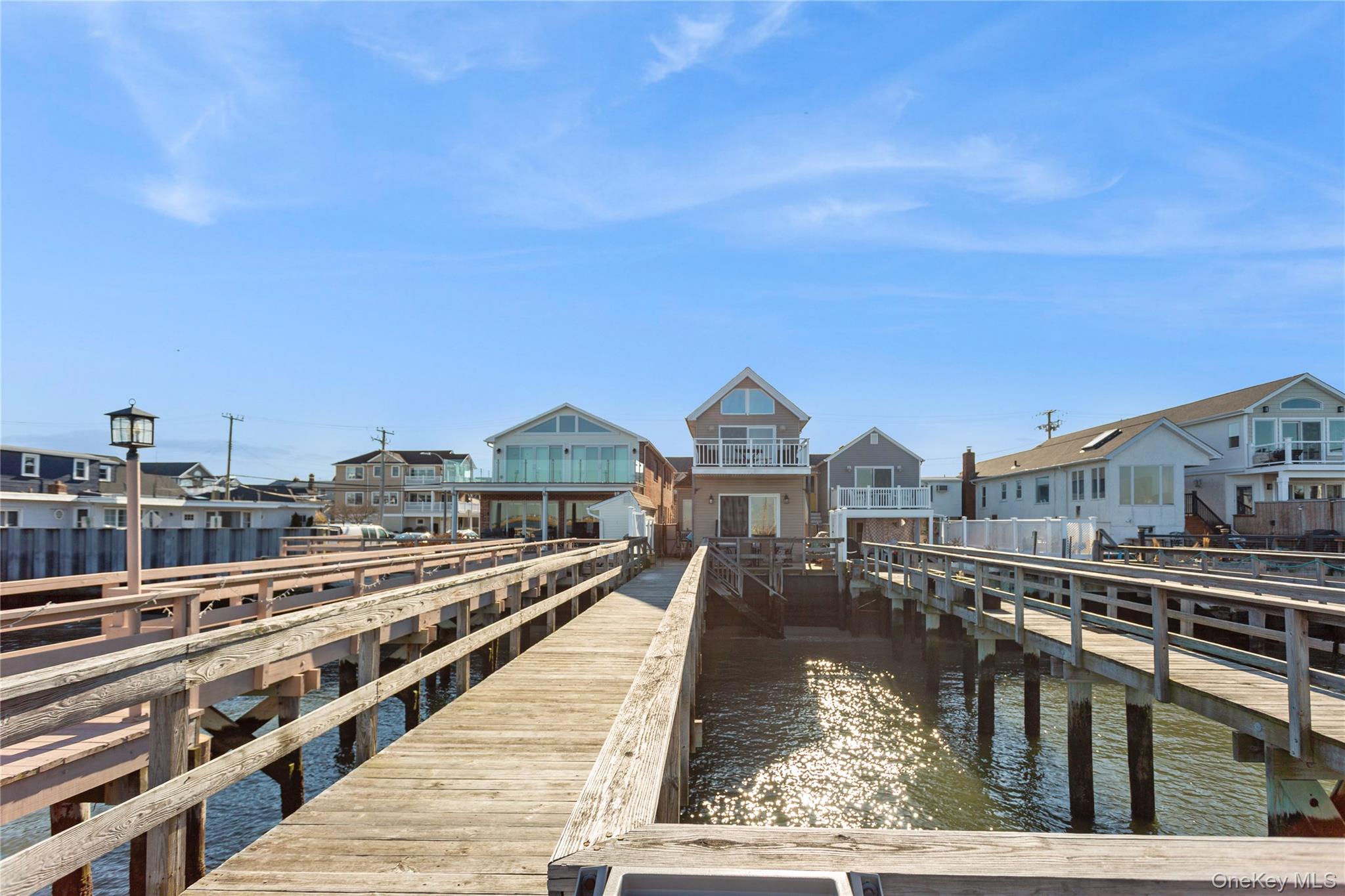 991 W Park Avenue, Long Beach, NY 11561