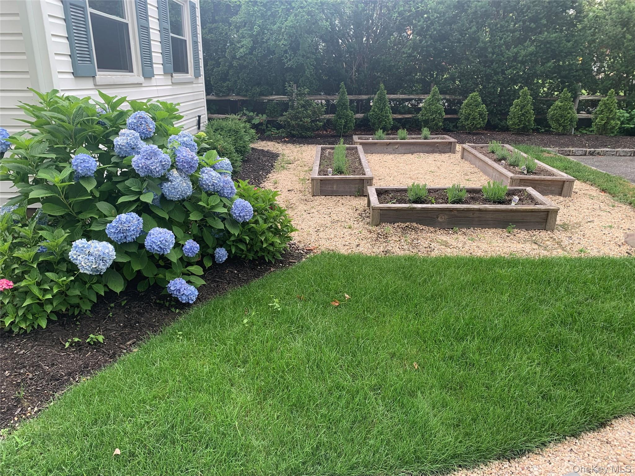 56 Tuscarora Drive, Centerport, NY 11721