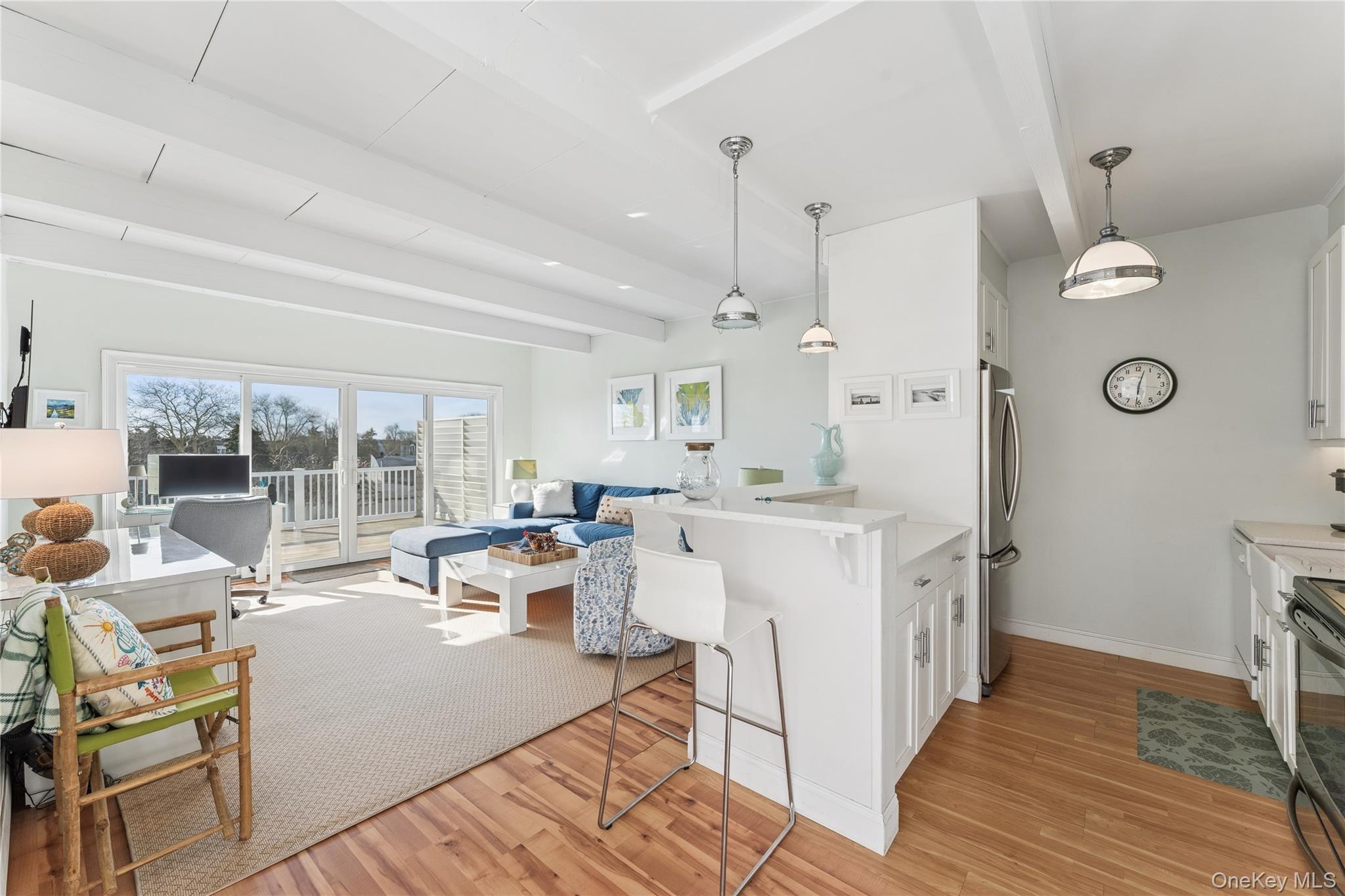 35 Library Avenue # 3L, Westhampton Beach, NY 11978