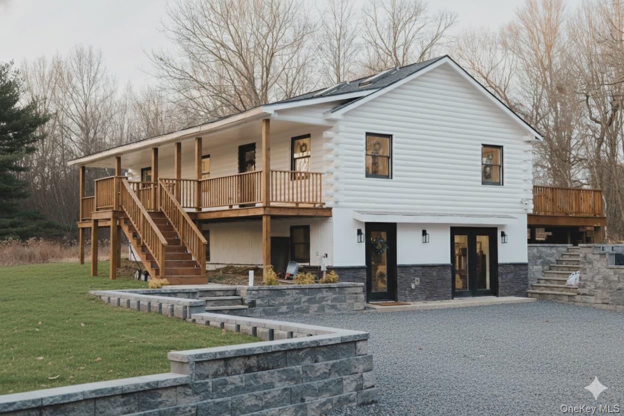 281 Falls Road, Hudson, NY 12534