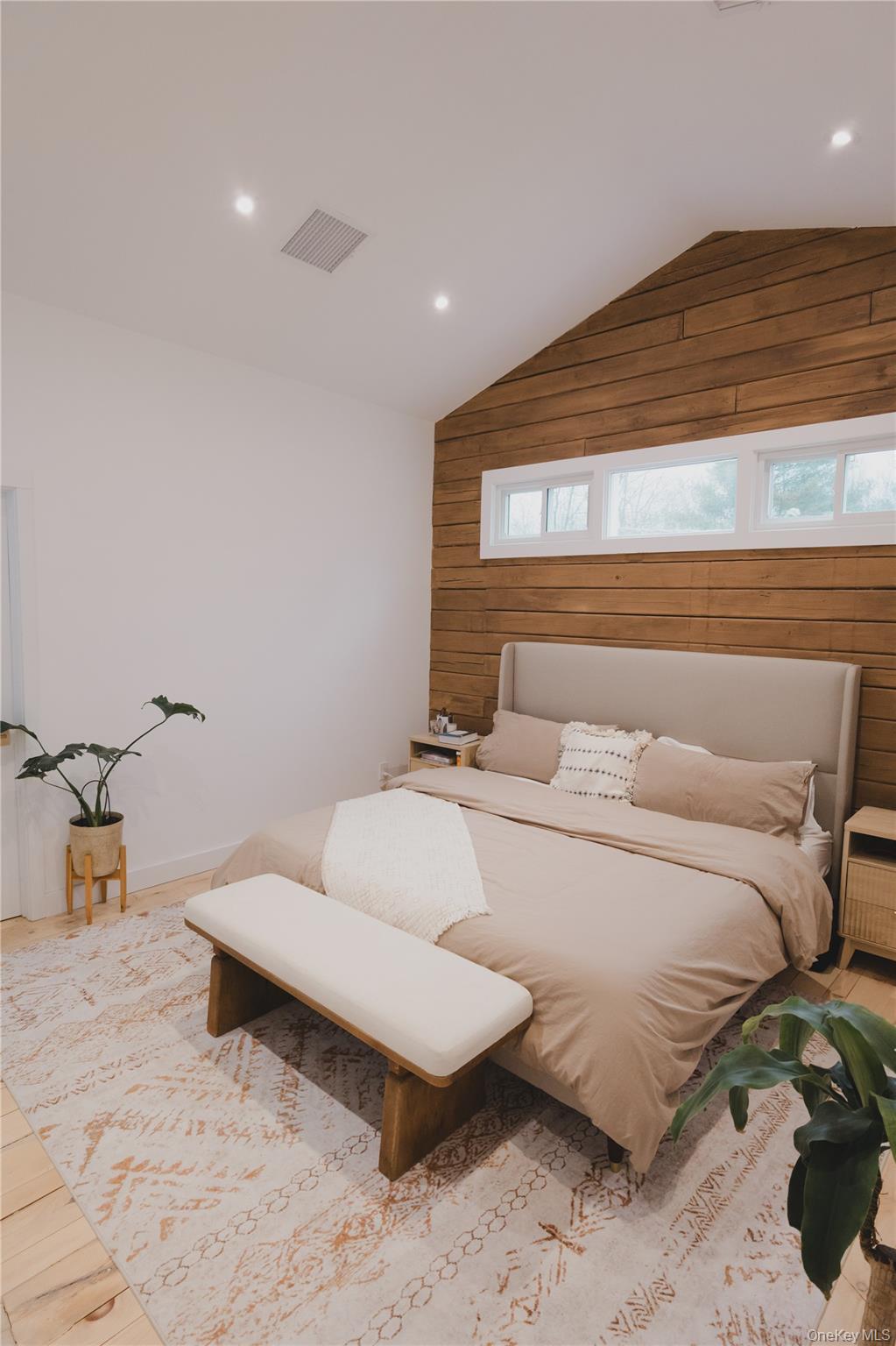 281 Falls Road, Hudson, NY 12534